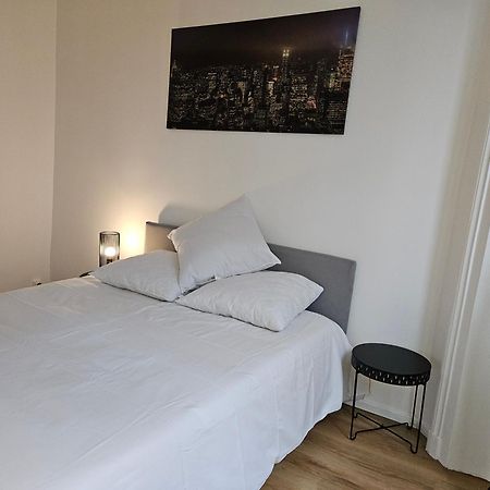 Appartement A Paris Clichy Buitenkant foto