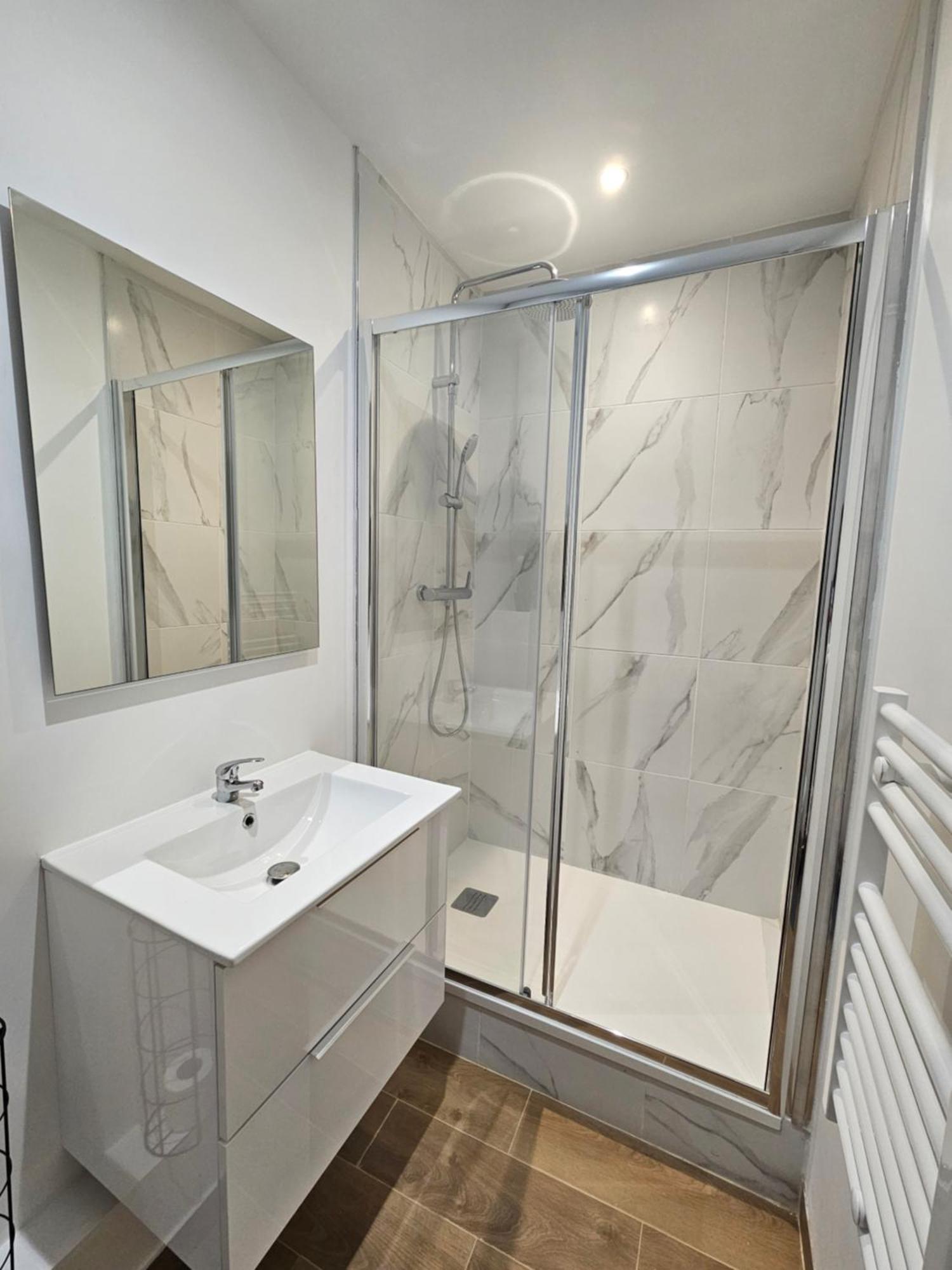 Appartement A Paris Clichy Buitenkant foto
